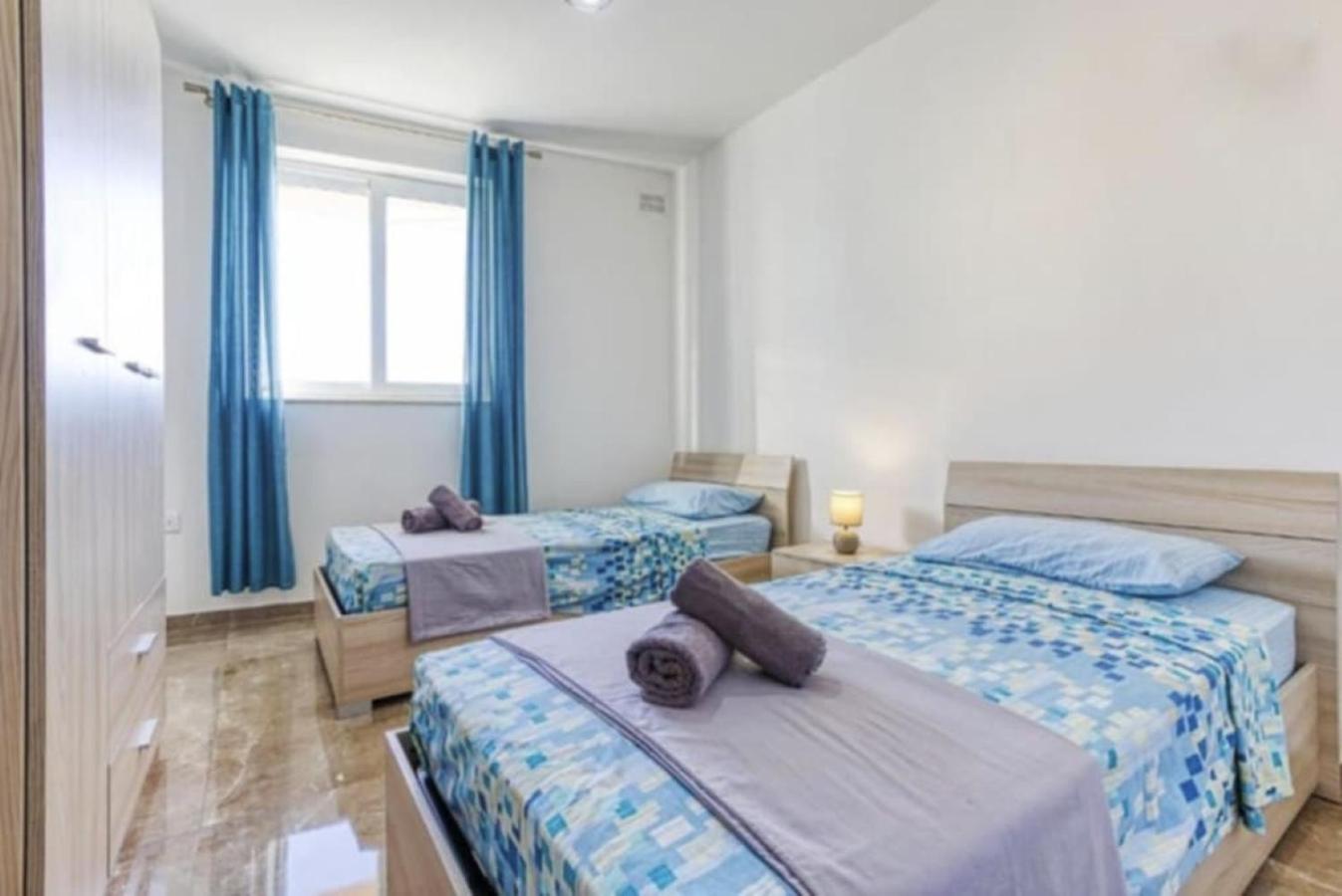 In Apartament *